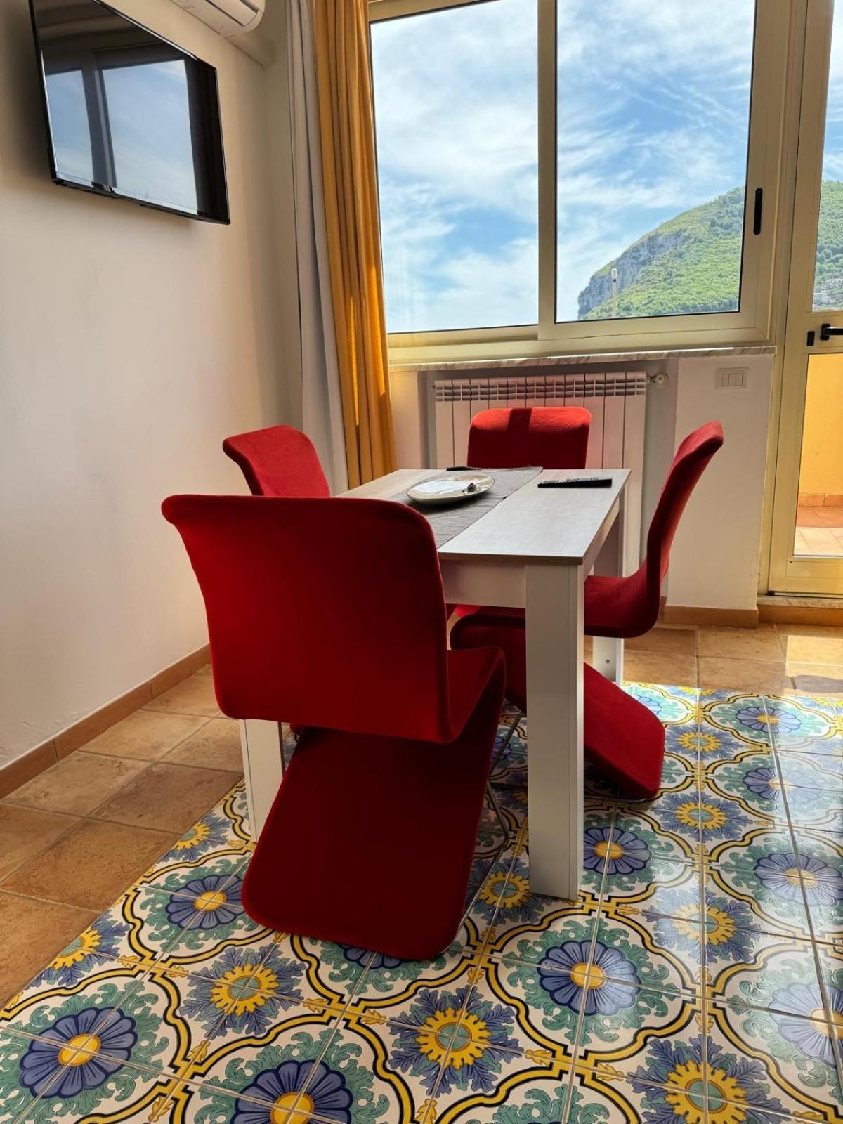 Sirenai Apartment Colli di Fontanelle Pokoj fotografie